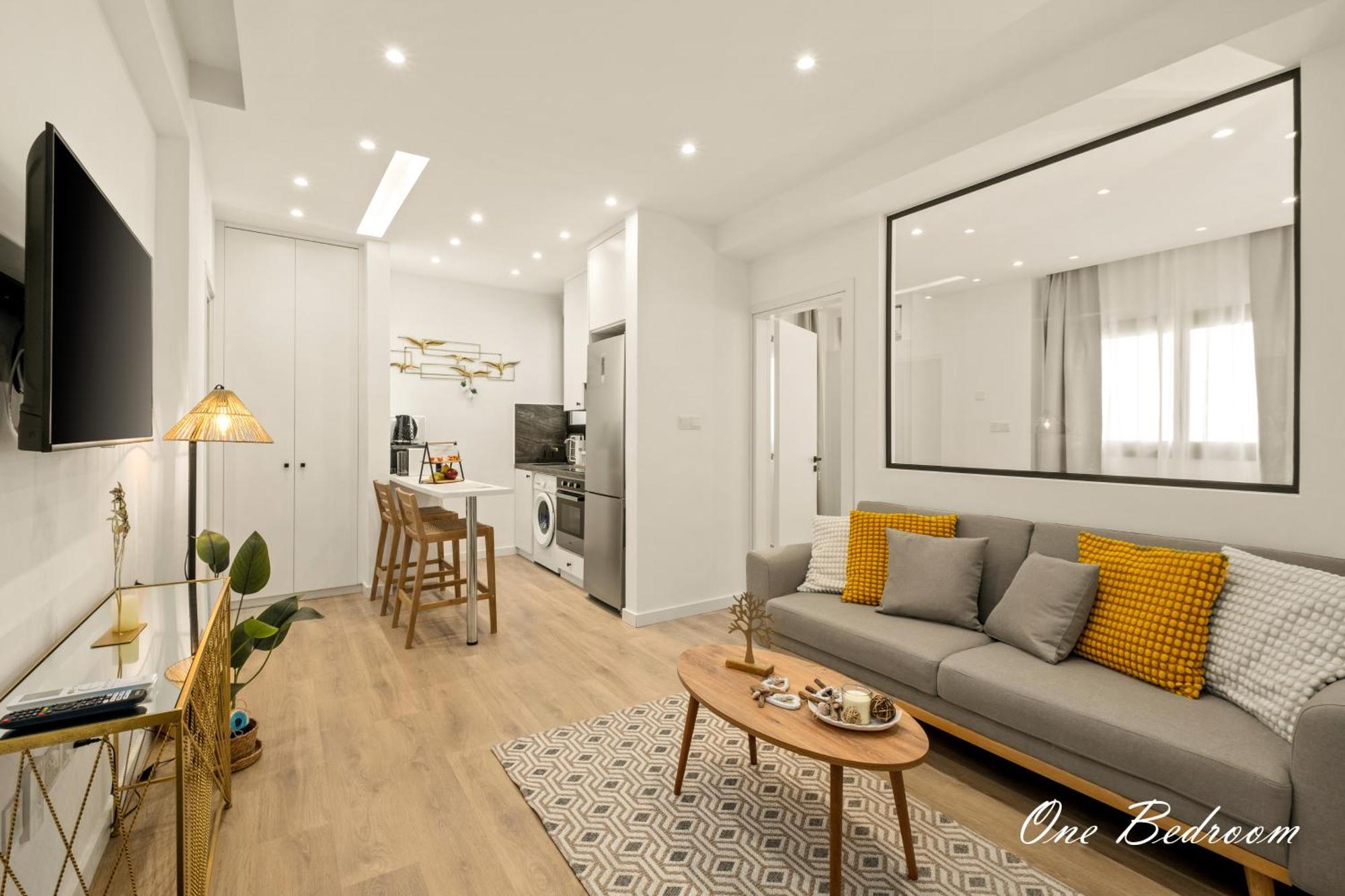 Lazuli Hermes Apartments Larnaca Luaran gambar