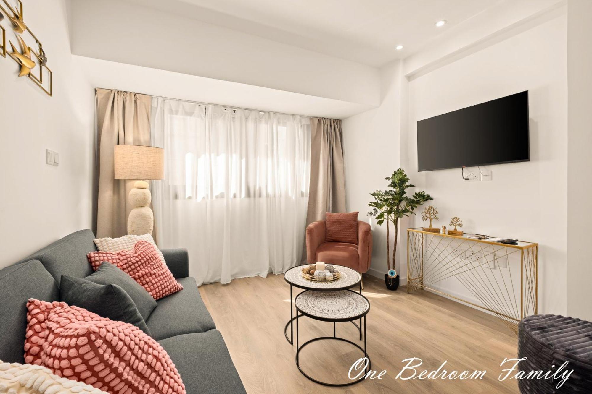 Lazuli Hermes Apartments Larnaca Luaran gambar